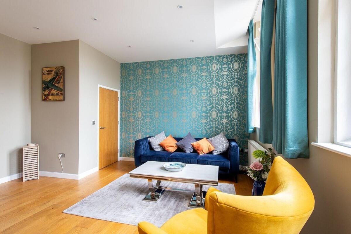 The Most Central Apartment In Canterbury Stunning Interiors, Fully Equipped, City Views And Free Wifi! Exteriör bild